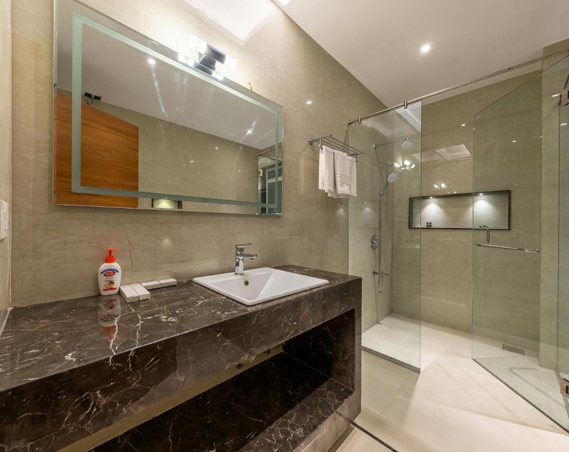 Grand Regal Hotel Chandoli Luaran gambar